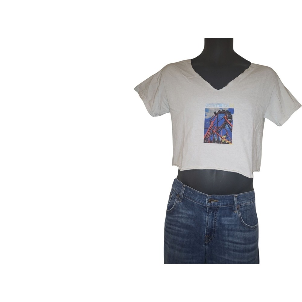 Astroworld Travis Scott Womens S World Tour 2018 Reworked Crop Short Sleeve Tee